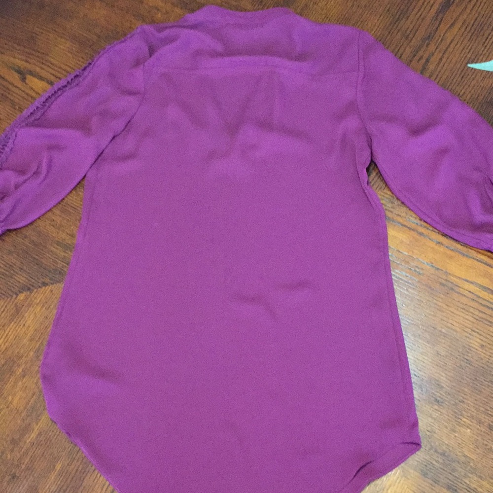 Women’s Top!!! - Picture 4 of 4